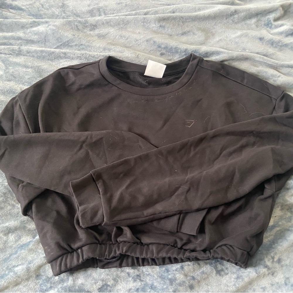 Gymshark Black Cropped Sweatshirt